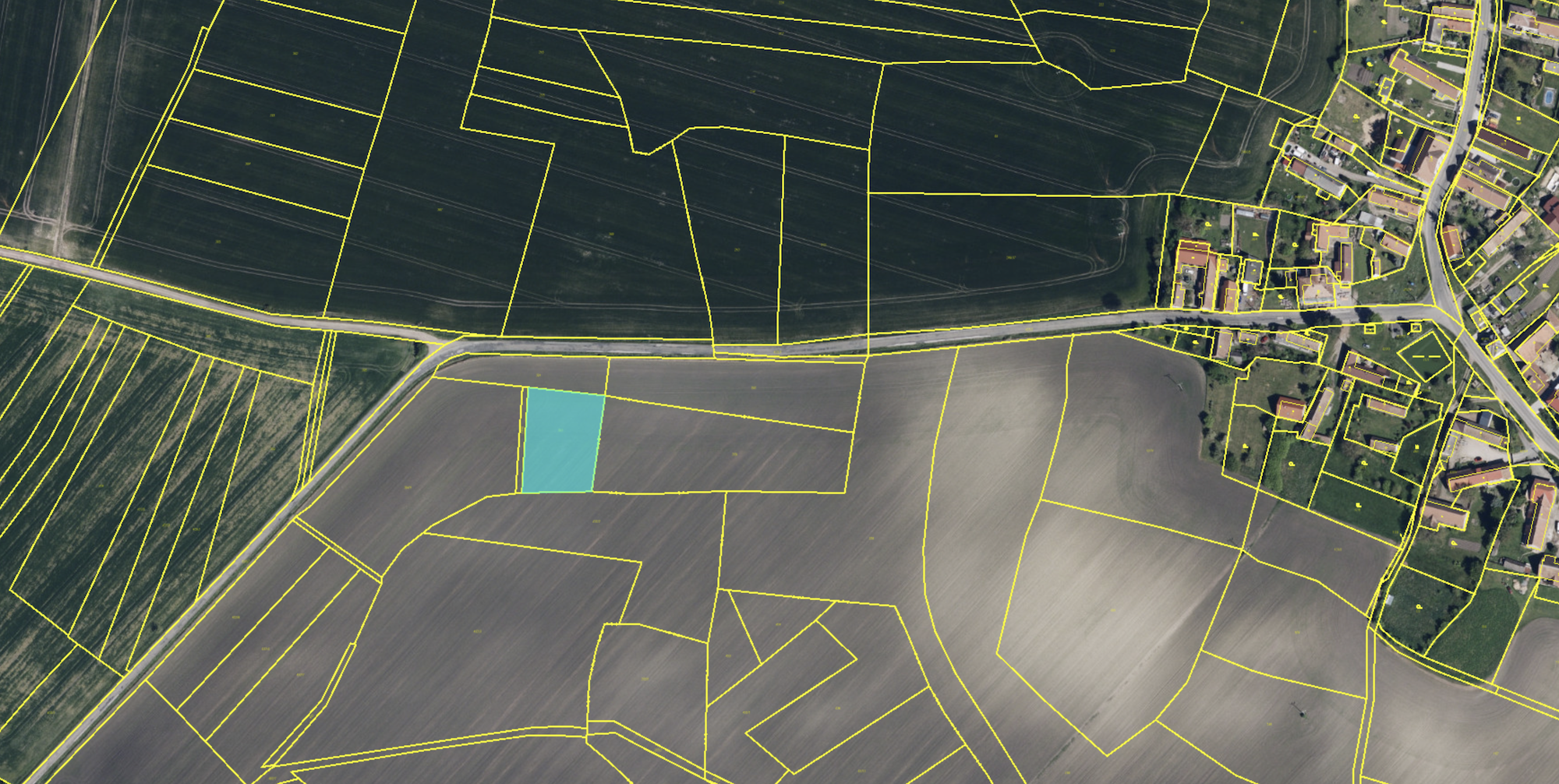 Lovčice641 zemedelske-reality 01